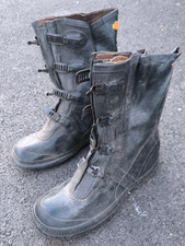 Artic overshoes de grange