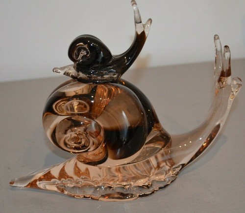 Grand escargot avec - grand,