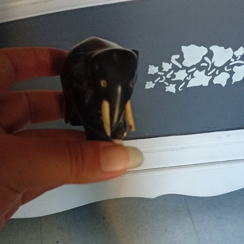 Statuette figurine éléphant