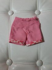 Pour poupée Cathie Bella :short tenue 1970