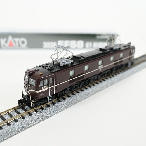 Locomotive électrique kato - électrique,