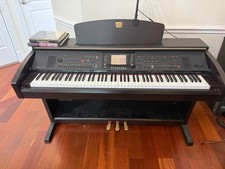 Yamaha Clavinova CVP-303