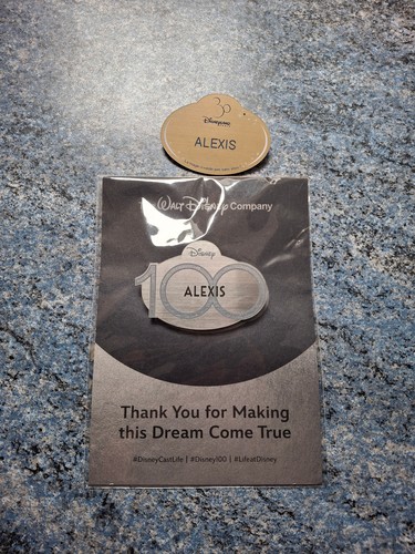 Name tag alexis - 2,