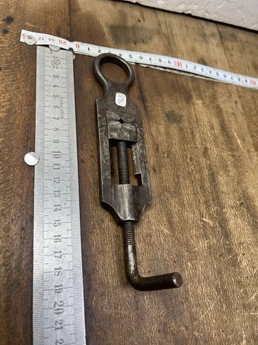 Tourne gauche filière old - tourne, À
