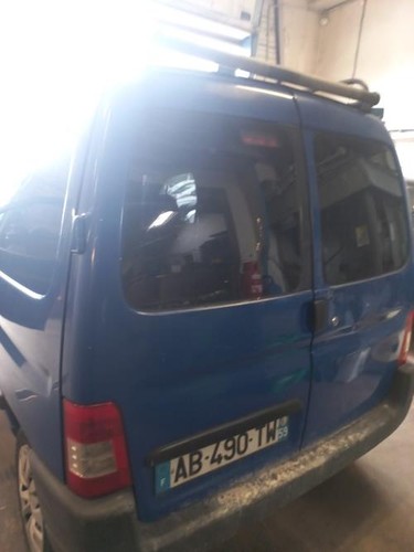 Porte coffre gauche citroen - coffre,