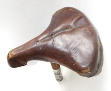 ANCIENNE SELLE CUIR LIONRONE