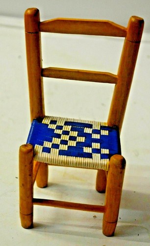 Ancienne chaise poupee en - chaise,