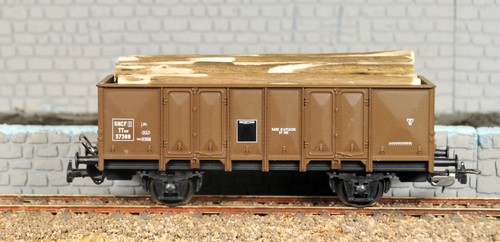 Wagon tombereau sncf charge - wagon,
