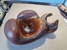 Cendrier vide-poche gant de