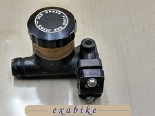 maitre cylindre de frein avant pour Suzuki GT 380  de 1973 a 1977