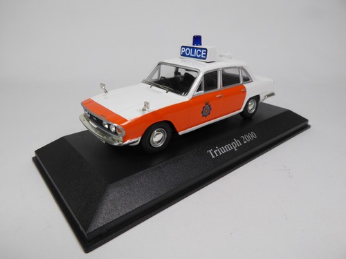 Triumph 2000 voiture - triumph, police