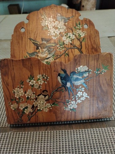 Porte courrier mural bois - porte,