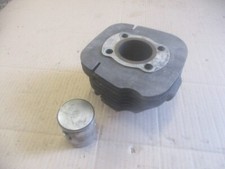 Cylindre / piston cote 56.75mm