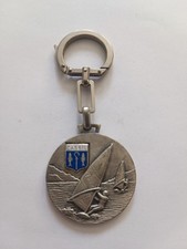 Vintage 70' AUGIS Windsurfing Coat of Arms City of CASSIS Keychain