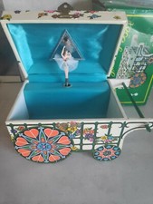 Boîte à Bijoux Musicale Ballerine et Miroir