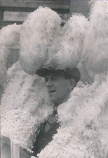 BINCHE c. 1950 - Fête des Gilles Belgium - 4781