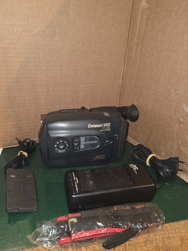 Camescope jvc 48s - -, ax