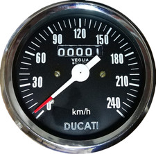 DUCATI 750 SS, 900 SS