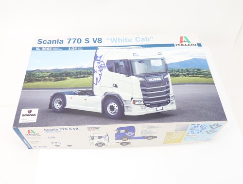 Kit voiture miniature italeri - miniature,