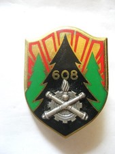 OLD MATERIAL ENAMEL BADGE THE 608TH STORE COMPANY (VARIANT)