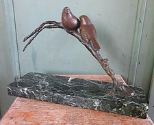 Irenée Rochard Sculpture en bronze couple d'oiseaux sur une branche