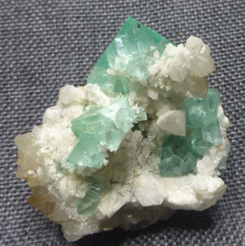 Mineraux fluorite afrique - mineraux, du