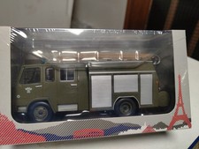 BERLIET 770 KB6 FPT CAMIVA SAPEURS POMPIERS ARMÉE DE L AIR. 1/43 IXO pour ODEON