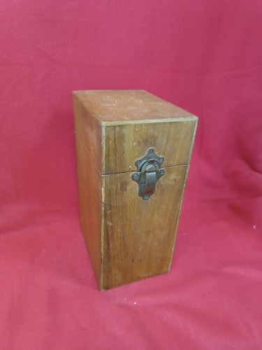 Boîte bois ancienne - ancienne, avec