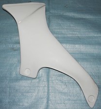 carénage flanc droit brut