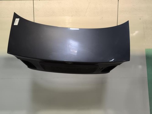 Malle hayon arriere bmw serie - malle/hayon,