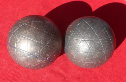Une paire boules lyonnaise - boules,