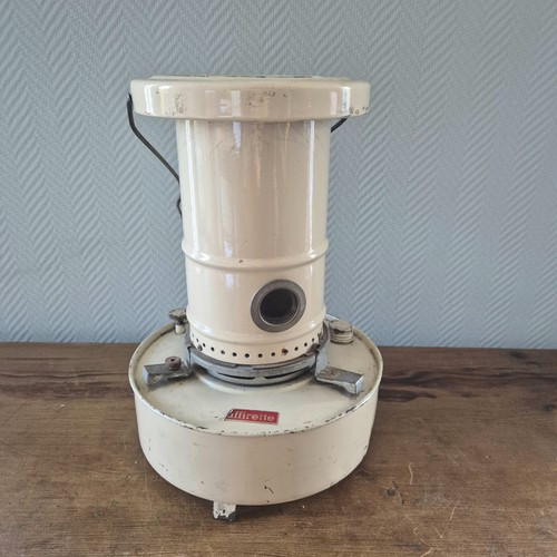 Poêle pétrole vintage - à,