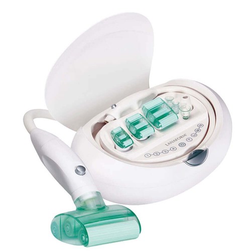 Beauty aspect masseur - , palper