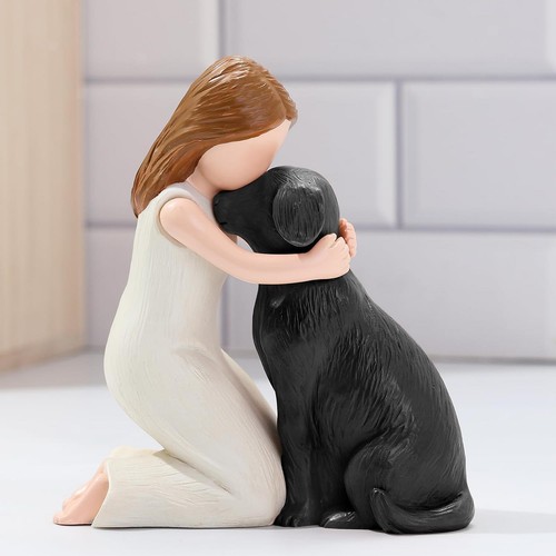 Figurine chien fille - de,