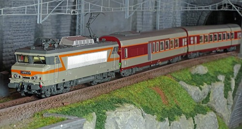 Models 11004s set - models,