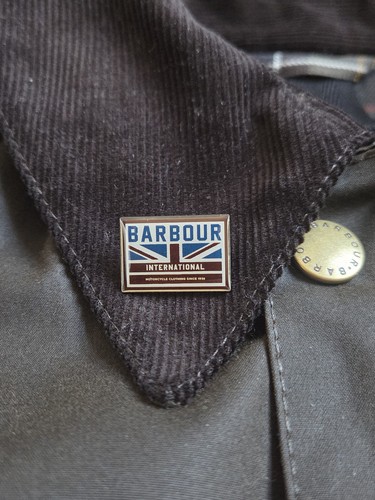 Pin barbour - pin's,