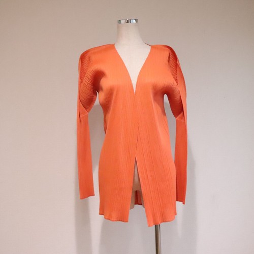 Pleats please issey miyake - issey,