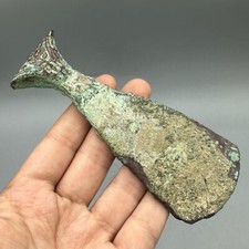 Ancienne tête de hache en