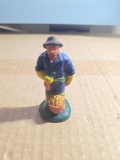  Lot De 8 Santons .OFFRE