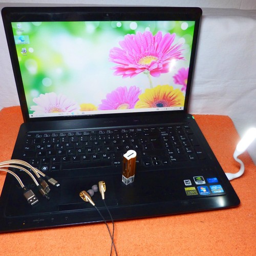 Sony vaio f22 premium - sony,