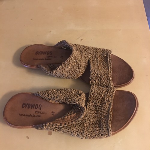 Cydwoq brave vintage knitted