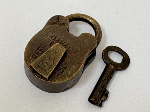 Ancien cadenas collection - cadenas,