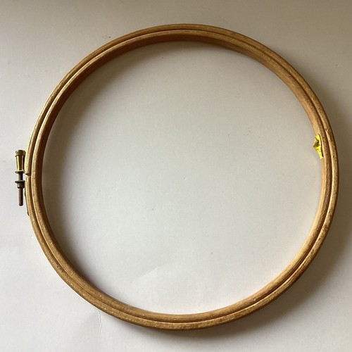 Cadre rond pour broderie