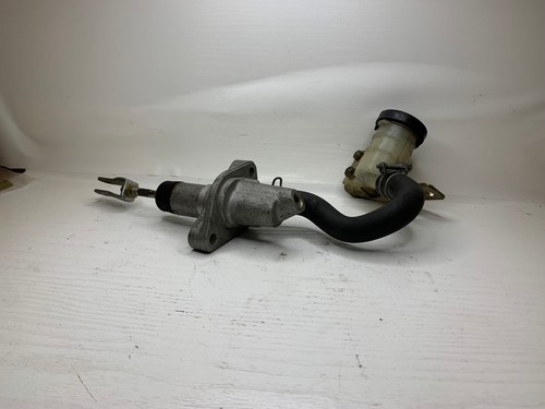 Nissan primera cylindre - primera, p