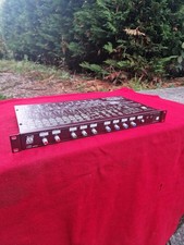 MIXEUR ZONEUR RACK ALLEN & HEATH GR05