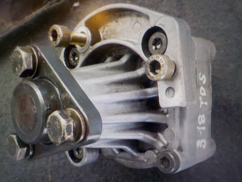 Pompe direction assistee bmw - pompe,