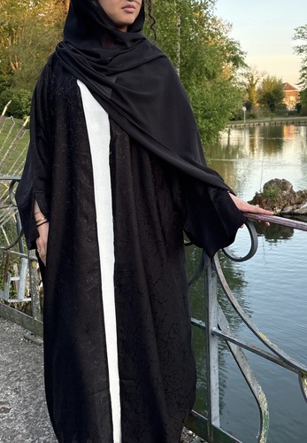 abaya