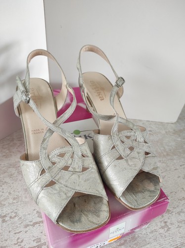Paire chaussures talons - chaussures,