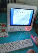 Apple eMac A1002 All in One vintage computer PC G4 with Keyboard and Mouse Works