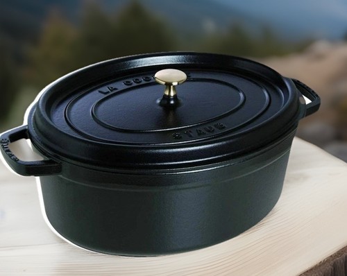 Staub cocotte ovale noire - 33-cocotte,